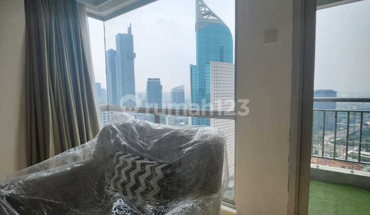 Disewakan Apartemen  Sudirman Park, 3Br,Furnish