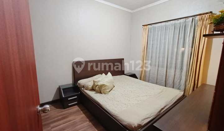Di Sewakan Apartemen Sudirman Park, 2BR,Furnished 2