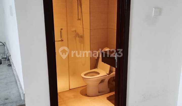 DI Sewakan Apartemen Soho Brooklyn, Semi Furnish, Cocok untuk kantor 2