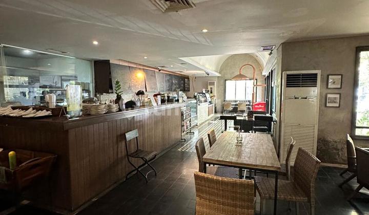 For Sale Commercial Cafe Building and Land on Sumatera Street Surabaya