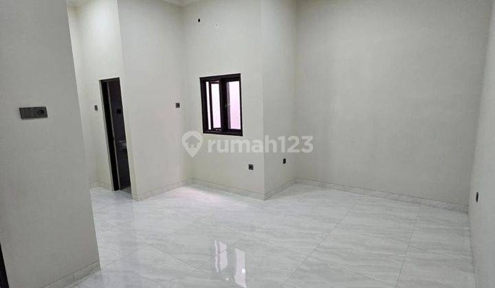 Dijual Rumah Baru Gress Babatan Pantai Modern Minimalis 2