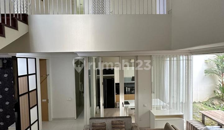 Dijual Rumah Siap Huni Furnished Lariz Wood Pakuwon Indah 2