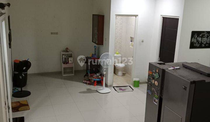 Dijual Rumah Modern Minimalis Taman Wiguna 2 Lantai 2