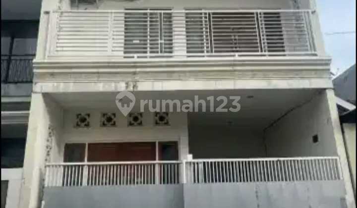 Dijual Rumah Pakuwon City 2 Lantai Siap Huni 1