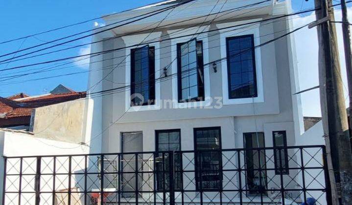 Dijual Rumah Baratajaya 2 Lantai Siap Huni Minimalis 2