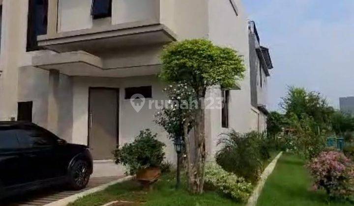 Rumah 2 Lantai Komplek Elite Tanpa Pagar Pinewood Banjar Wijaya  1