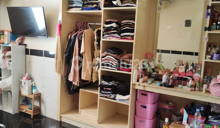 Kost Eksklusif 3 Lantai Full Penghuni Di Gelogor Carik Denpasar