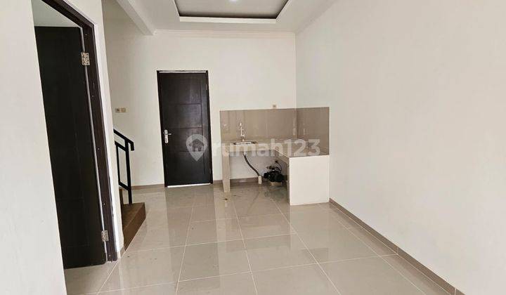 Rumah Murah Mewah 2 Lantai Siap Huni Dekat Dengan Stasiun  2