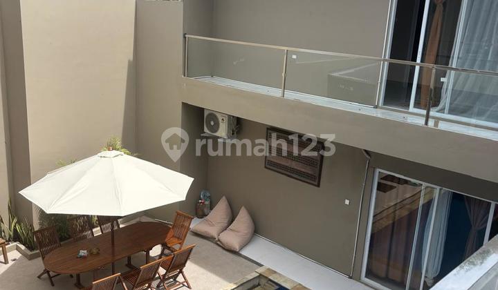 Rumah Bagus Istimewa di Komplek Perumahan Taman Kenari Nusantara