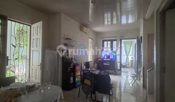 Rumah Bagus Siap Huni Hoek di Dalam Cluster Kota Wisata Cibubur 2