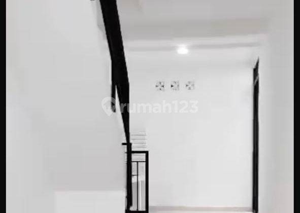 Rumah 2 Lantai Gaya Scandinavian Di Dalam Cluster Legenda Wisata 2