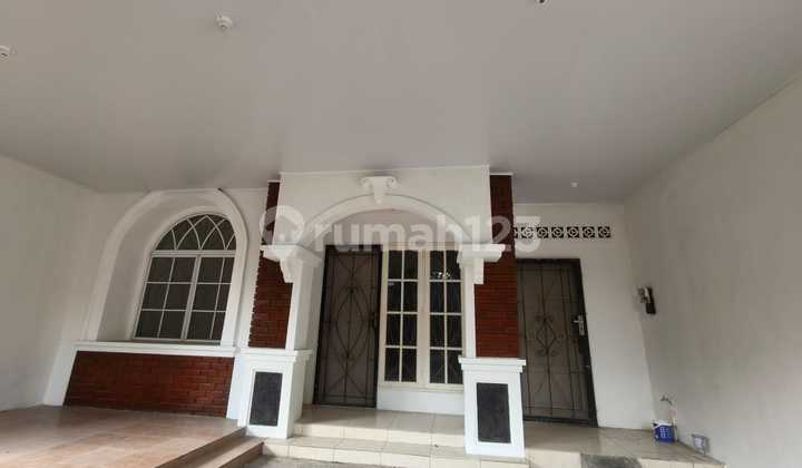 Rumah Bagus Siap Huni Cluster Depan di Komplek Perumahan Kota Wisata Cibubur Rumah Bagus Siap Huni Cluster Depan di Komplek Perumahan Kota Wisata Cibubur