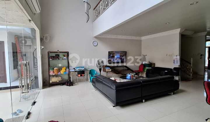 Rumah 2 Lantau Siap Huni Bagus di Boulevard Perumahan Kota Wisata Rumah 2 Lantau Siap Huni Bagus di Boulevard Perumahan Kota Wisata