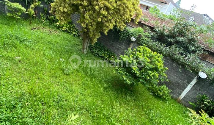 Rumah Asri Terawat Siap Huni Furnish di Setrasari Bandung 2