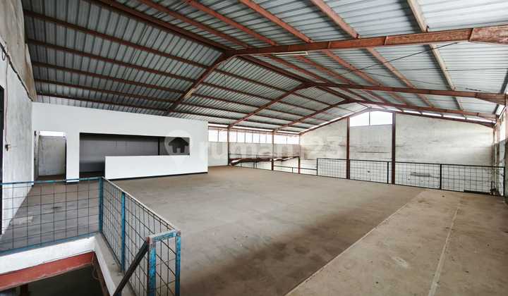 Very Good Warehouse Ready to Use in Cibolerang Bandung Very Good Warehouse Ready to Use in Cibolerang Bandung