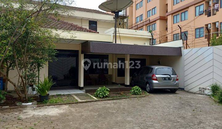 Rumah Tua Hitung Tanah Strategis di Setiabudi Bandung 1