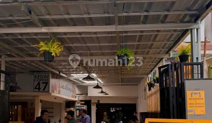 Rumah+Usaha Food Court di Turangga Bandung