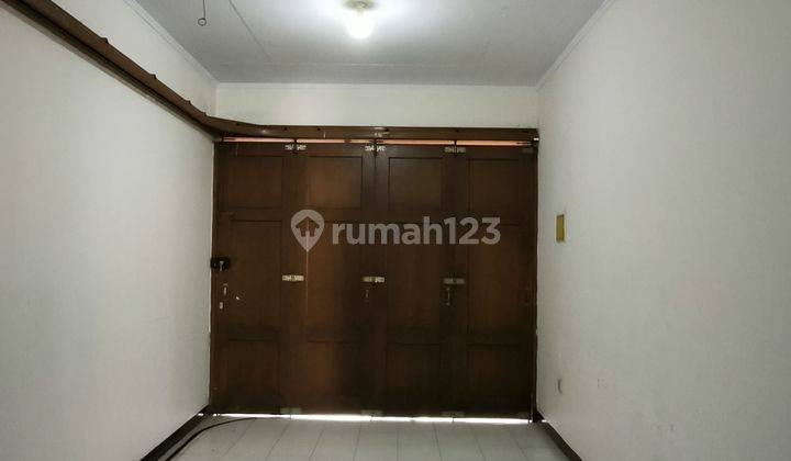 Rumah 2 Lantai Nyaman Terawat di Taman Cikendi Hegarmanah  2