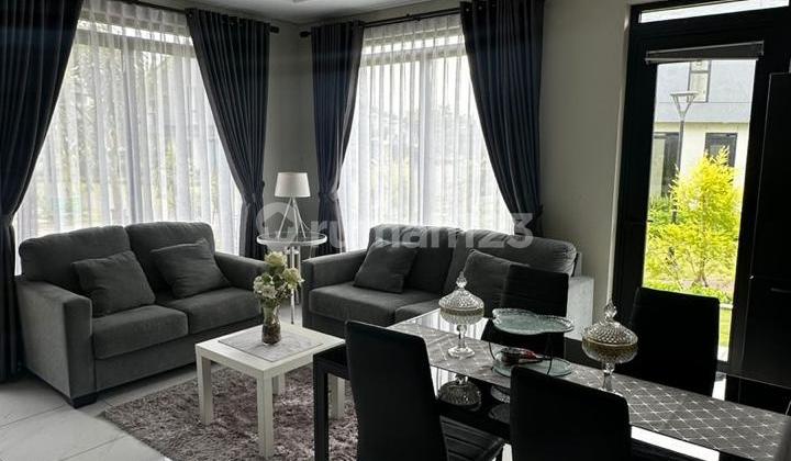 Corner House Comfortable Ready to Live In Furnished in Tatar Punawangi Kbp