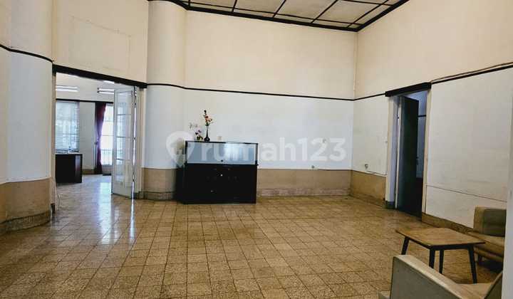 Ruang Usaha Strategis Sayap Dago Bandung