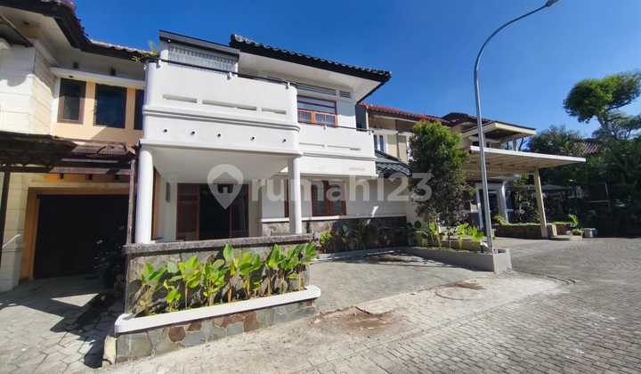Rumah Baru 2 Lantai Full Furnished Wangsekerta Kbp