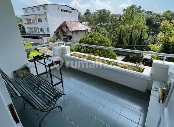 Rumah di Komplek Tubagus Ismail Bagus Murah Dibawah NJOP 2
