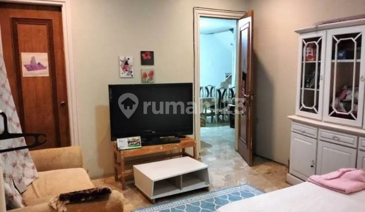 Rumah Mewah 3 Lantai Dalam Komplek Tubagus Ismail Jarang Ada 2