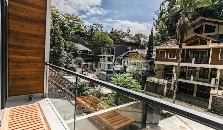 Ruma Villa Mewah Dekat Setra Duta Indah Full Furnish 2