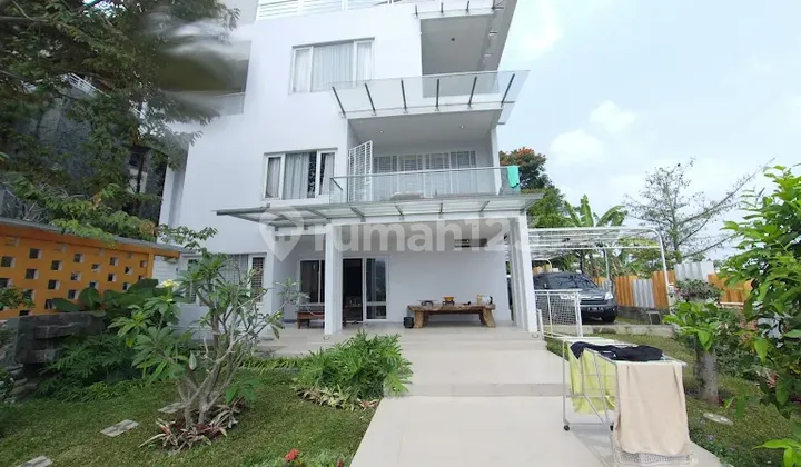 Villa 3 Lantai Di Dago Resort Full Furnish Bagus Villa 3 Lantai Di Dago Resort Full Furnish Bagus