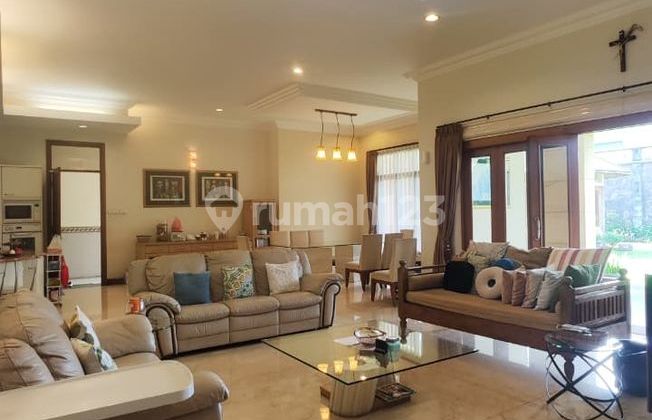 Rumah Mewah Budi Indah Setiabudi Deket Upi Dibawah NJOP Rumah Mewah Budi Indah Setiabudi Deket Upi Dibawah NJOP