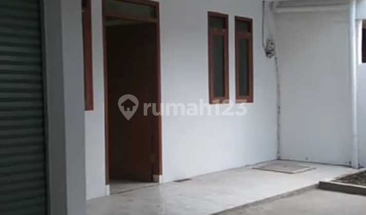 House Allowed for Office Near Karapitan Lengkong Bandung