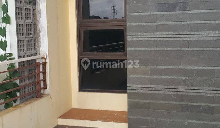 MINIMALIS MODERN RUMAH 2 LANTAI ARCAMANIK DEKAT KE SOR ARCAMANIK 1