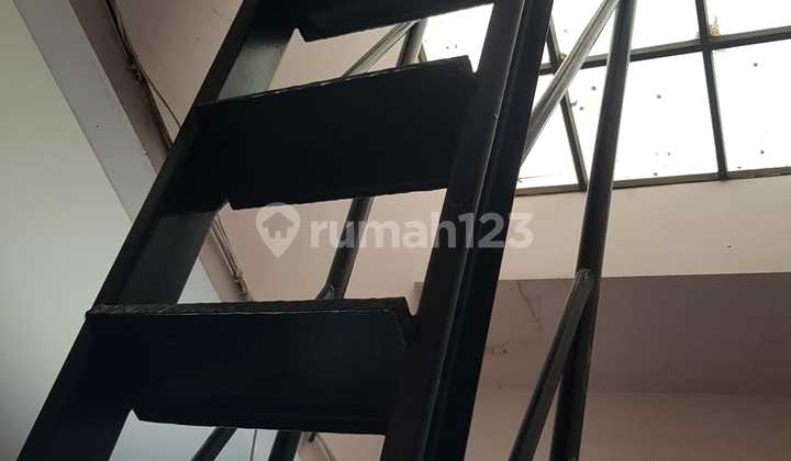 Disewakan Ruko 3 Lantai Strategis Di Kawasan Metro Indah  Mall jl. Soekarno Hatta Bandung 2
