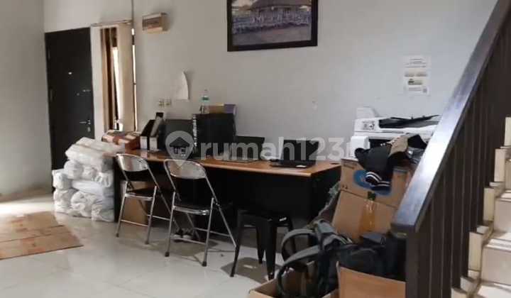 Rumah Ex Kantor Parkir Luas Cipedes Dekat Pasteur dan Sukajadi 2