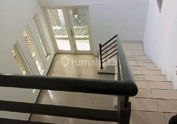 Rumah Modern Minimalis 2 Lantai di Moh Ramdan Bandung 2