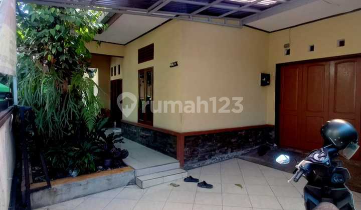 Rumah Strategis Siap Huni Sayap Gatot Subroto Dekat Trans Studio