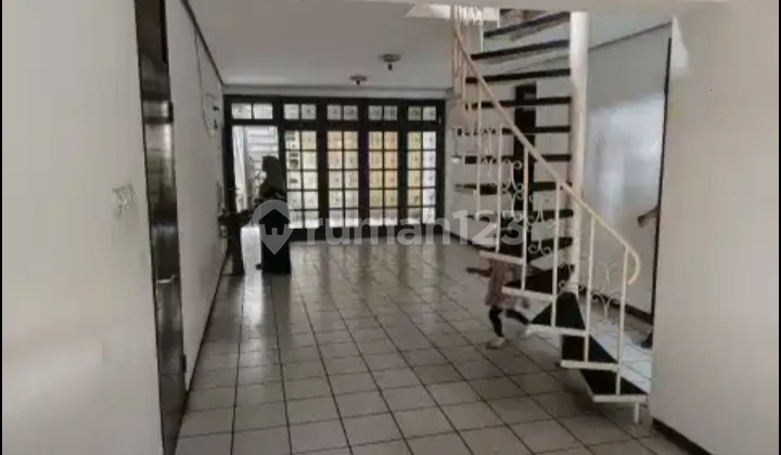 Rumah Siap Huni di Sayap Buah Batu Bandung