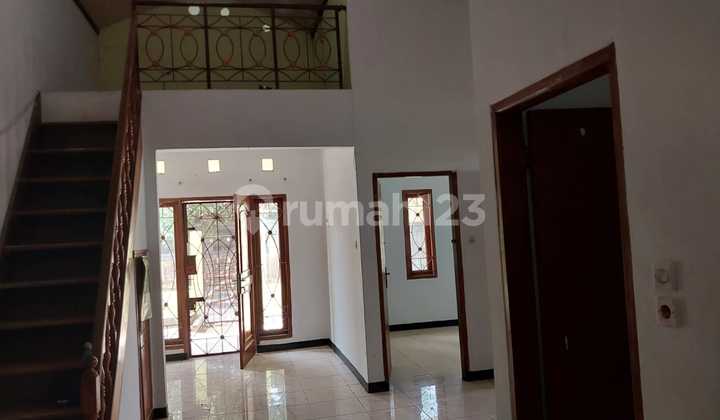 Dijual Rumah Hook di Taman Kopo Indah 2 2
