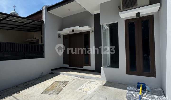 Rumah Semi Minimalia 1.5 Lantai Dekat Terminal Leuwipanjang