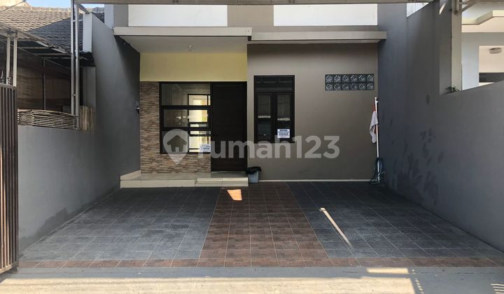 Rumah Baru 2 Lantai Minimalis di Pasirluyu Bkr