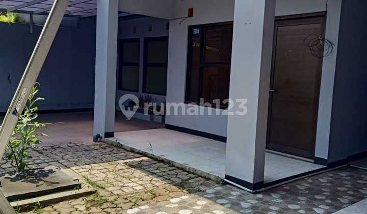 Rumah 2 Lantai Siap Huni Nyaman di Pratista Antapani Bandung