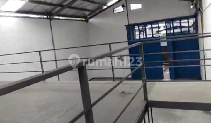 Ready-to-Use Clean Warehouse in Ciwastra Bandung Ready-to-Use Clean Warehouse in Ciwastra Bandung