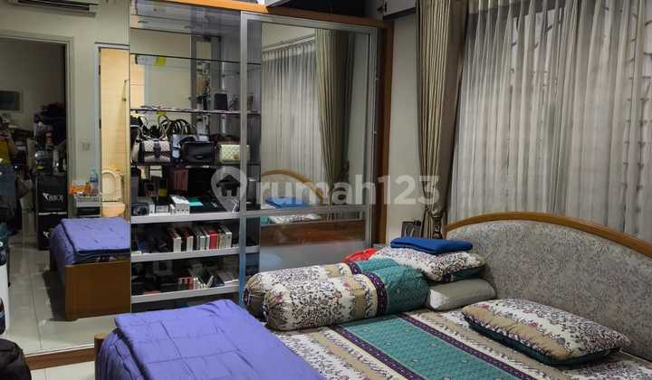 Rumah di Amerika Latin, Green lake city, Jakarta Barat. Uk 8x18 m Rumah di Amerika Latin, Green lake city, Jakarta Barat. Uk 8x18 m