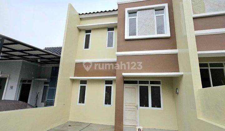 Flash Sale rumah siap huni 2 lt di depok dkt RSUD Depok dp all in hanya 2.5 juta saja  2