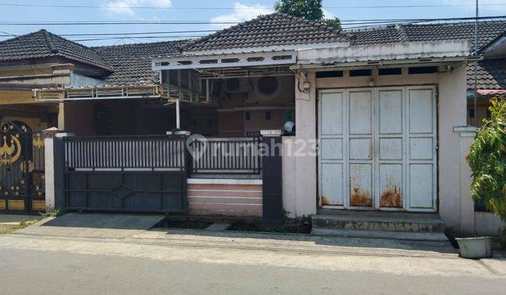 Dijual Rumah 1 Lantai Nyaman Dan Asri Hub. 081241875990 Di Kompleks Griya Pallangga Mas Blok D No. 5, Kel. Bontoala, Kec. Pallangga, Kab. Gowa, Propinsi. Sulawesi Selatan  1