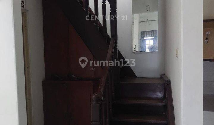 Rumah Lokasi Strategis Di Kayu Putih NR0030 2