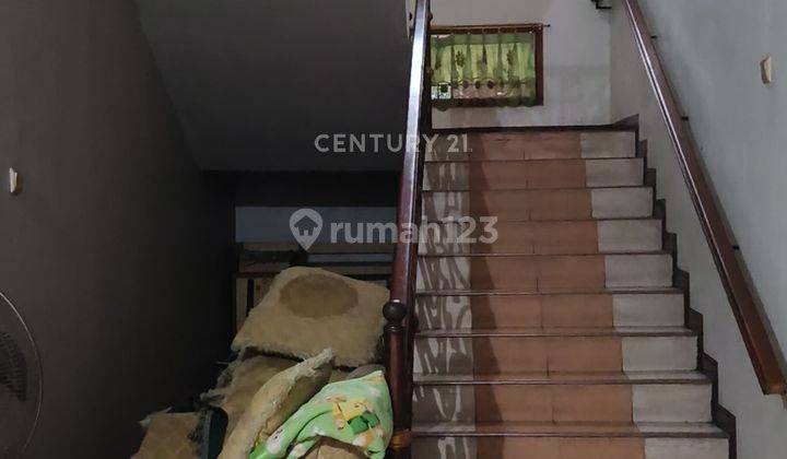 Rumah Tinggal 2 Lantai Dekat Pasar Di Ciracas S8103 2