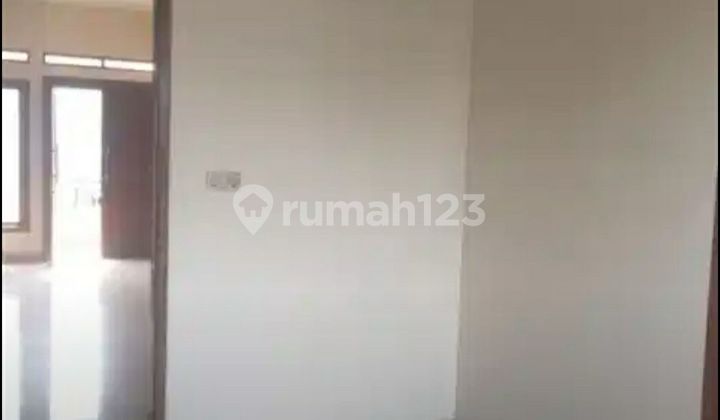 Rumah Bagus Kalisari Cijantung 2