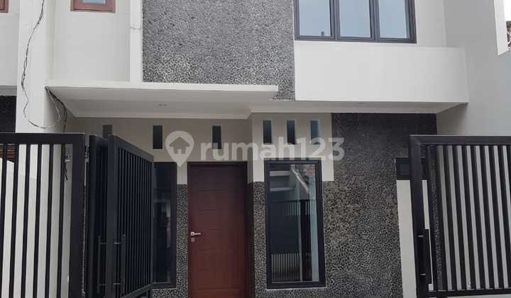 Di Jual Rumah Baru Tebet Jak- Sel 2