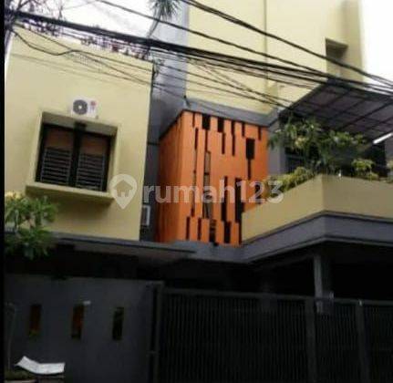 Rumah Murah Tebet Full Furnished 1